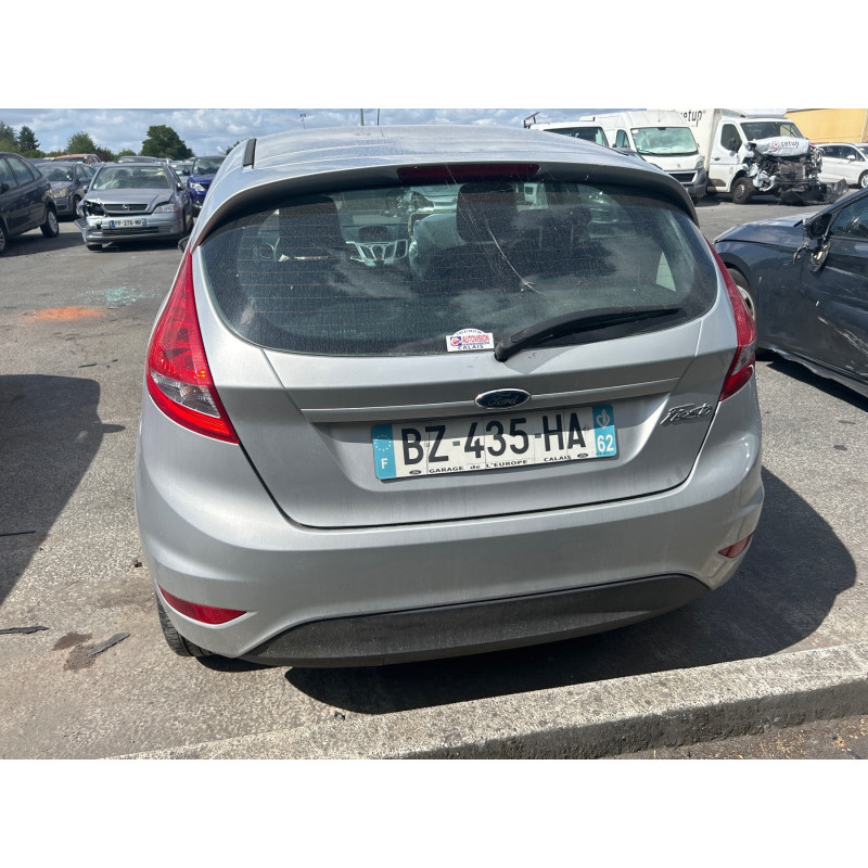 FORD FIESTA 6 PHASE 1 1.25i - 16V Photo n°8