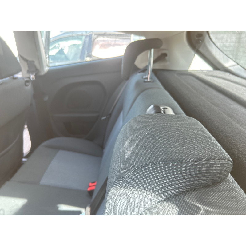 FORD FIESTA 6 PHASE 1 1.25i - 16V Photo n°10