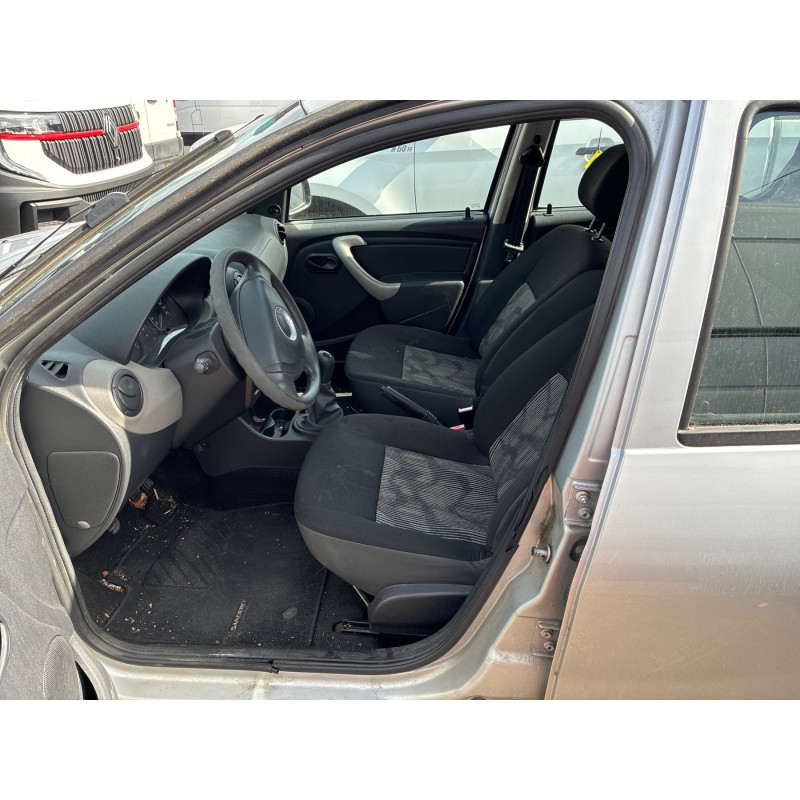 DACIA SANDERO 1 1.5 DCI - 8V TURBO Photo n°1