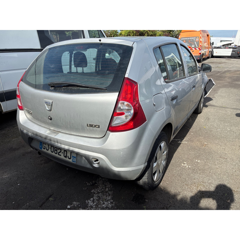 DACIA SANDERO 1 1.5 DCI - 8V TURBO Photo n°8