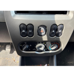 DACIA SANDERO 1 1.5 DCI - 8V TURBO