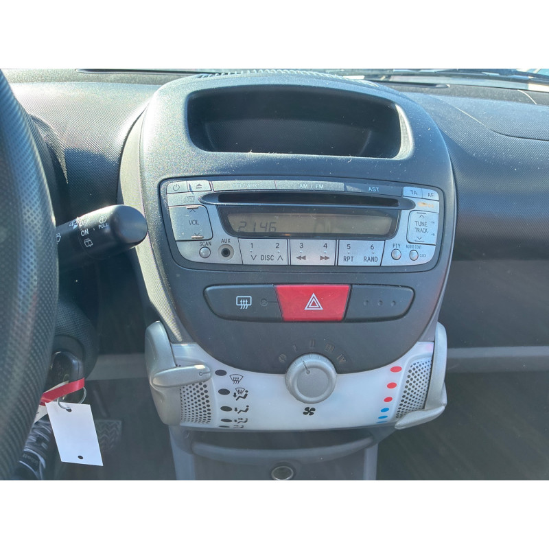 PEUGEOT 107 PHASE 2 1.0i - 12V Photo n°24
