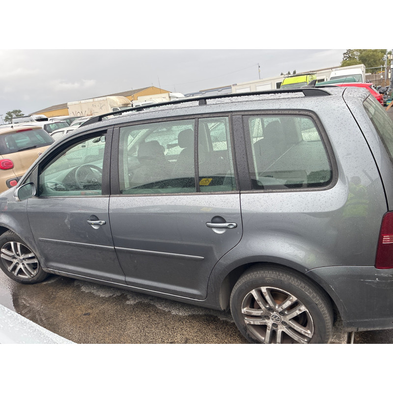 VOLKSWAGEN TOURAN 1 PHASE 2 2.0 TDI - 16V TURBO Photo n°1