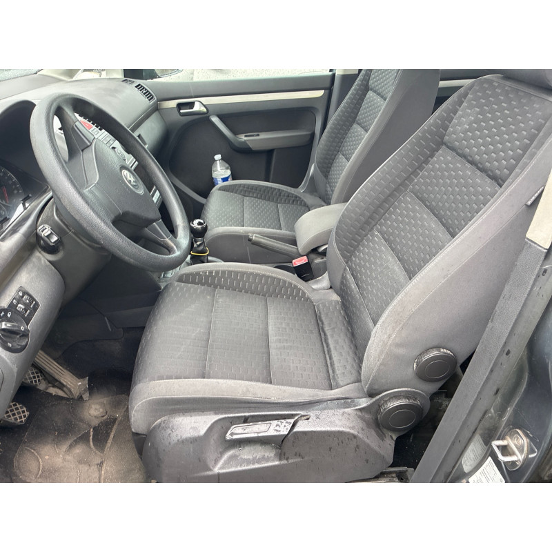 VOLKSWAGEN TOURAN 1 PHASE 2 2.0 TDI - 16V TURBO Photo n°10
