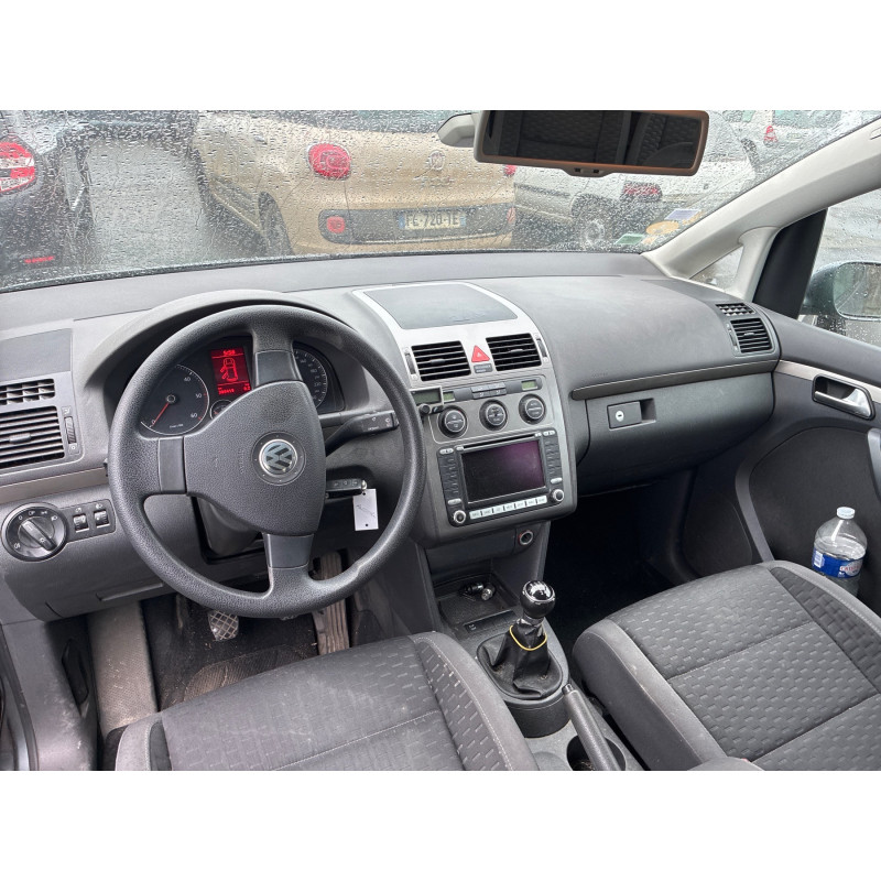 VOLKSWAGEN TOURAN 1 PHASE 2 2.0 TDI - 16V TURBO Photo n°16