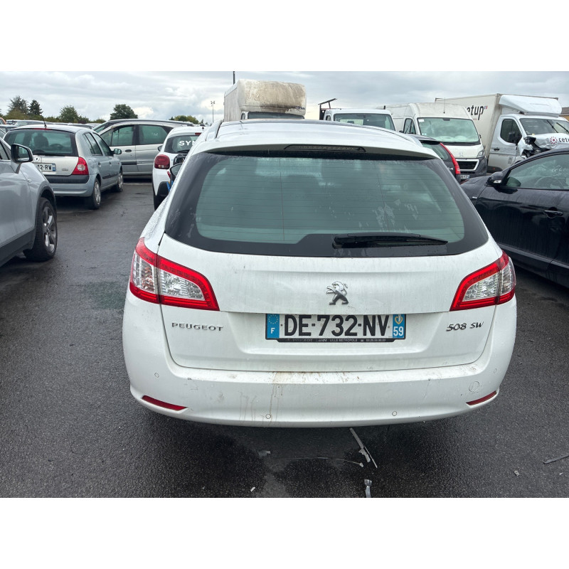 PEUGEOT 508 1 SW PHASE 1 BREAK 2.0 HDI - 16V TURBO Photo n°16