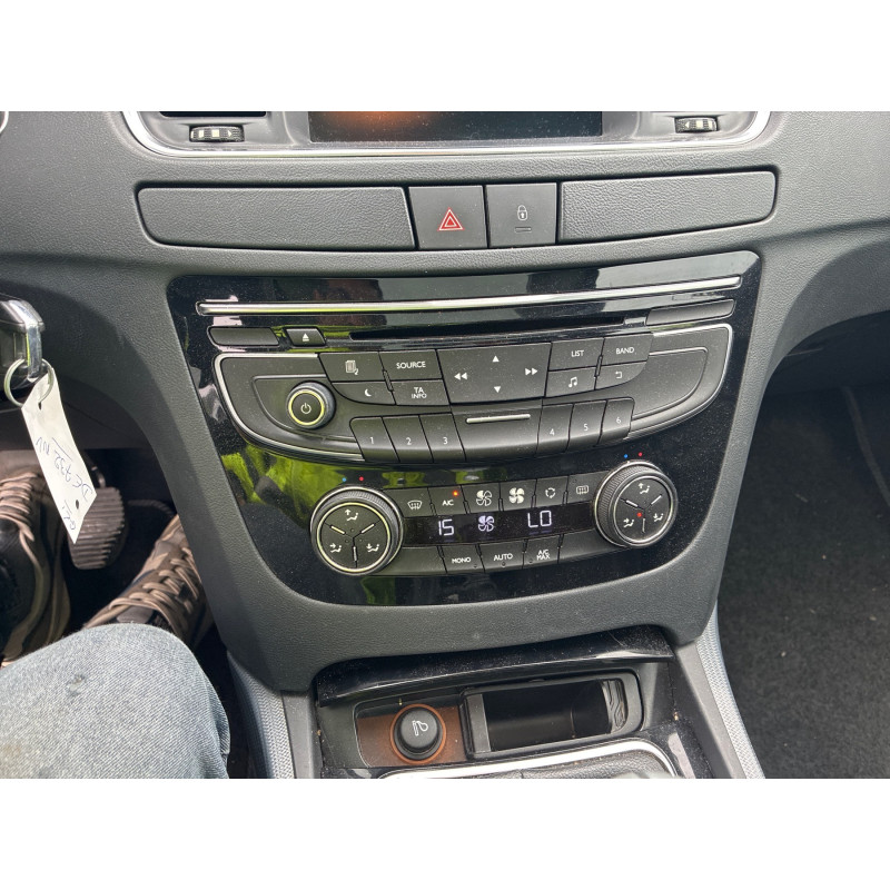 PEUGEOT 508 1 SW PHASE 1 BREAK 2.0 HDI - 16V TURBO Photo n°34