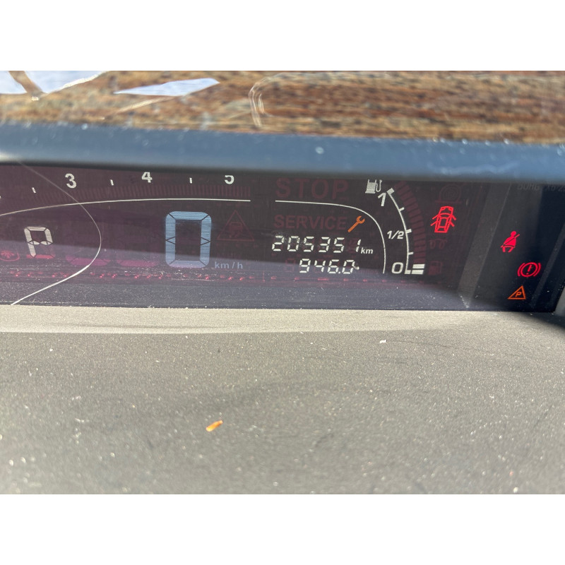 CITROEN C6 2.7 HDI - 24V V6 BI-TURBO Photo n°21