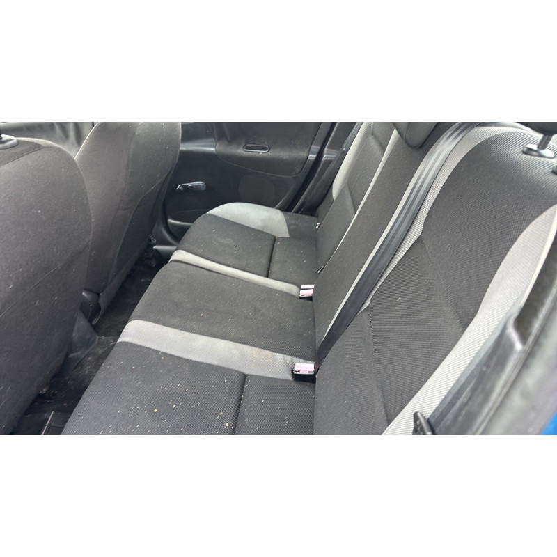 Attache ceinture avant gauche PEUGEOT 207 Photo n°20