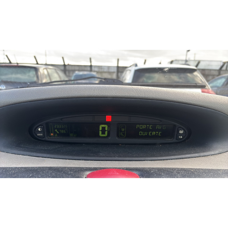 Etrier avant gauche (freinage) CITROEN XSARA PICASSO Photo n°6
