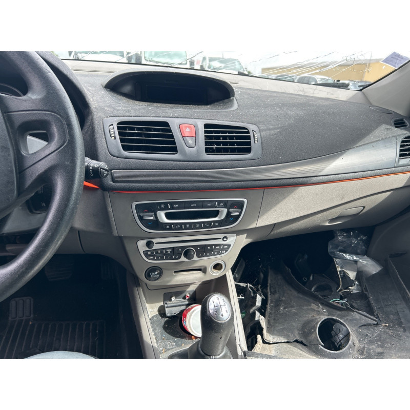 Custode arriere gauche (porte) RENAULT MEGANE 3 Photo n°5