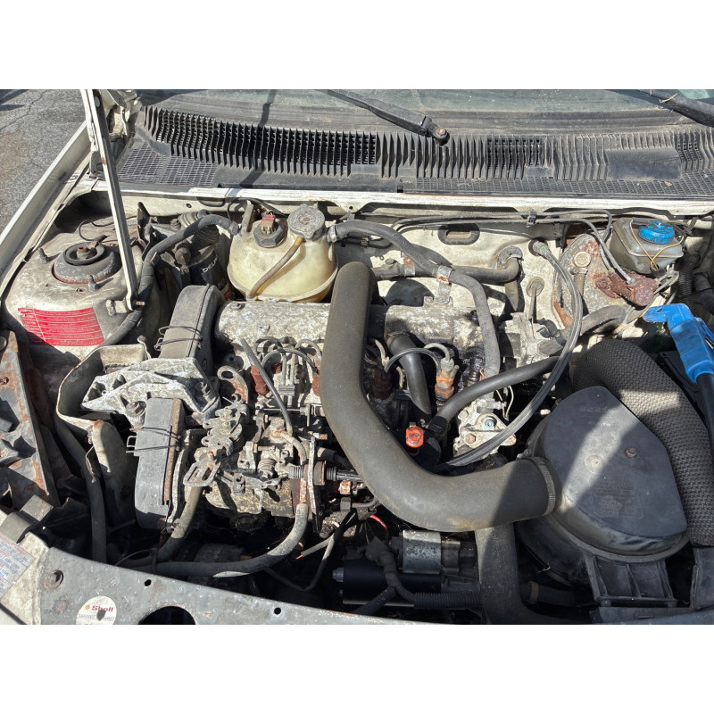 PEUGEOT 205 PHASE 2 1.8D - 8V Photo n°19