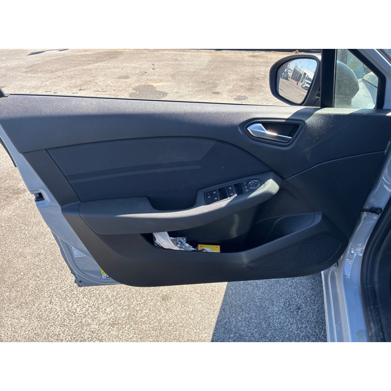 RENAULT CLIO 5 PHASE 2 1.6i - 16V SCE 145 E-TECH Photo n°19