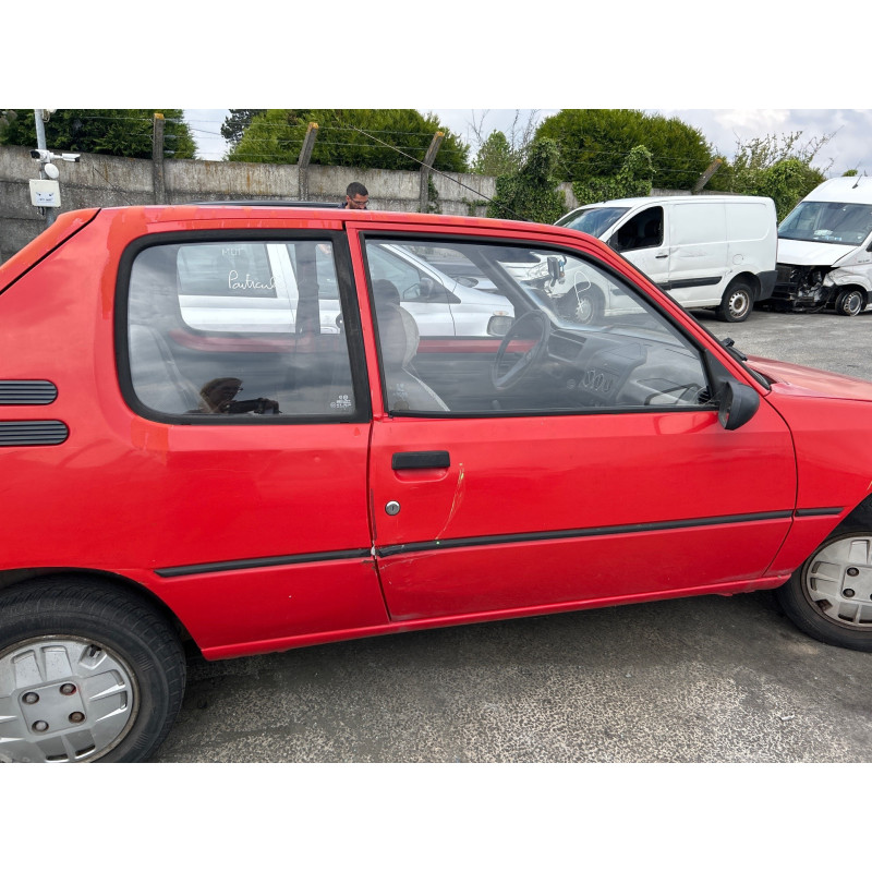 Amortisseur avant gauche PEUGEOT 205 Photo n°20