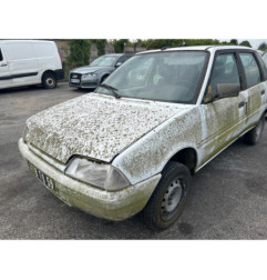Attache ceinture avant gauche CITROEN AX