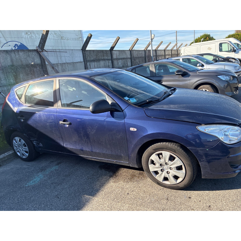 HYUNDAI I 30 1 PHASE 1 1.6 CRDI - 16V TURBO Photo n°4