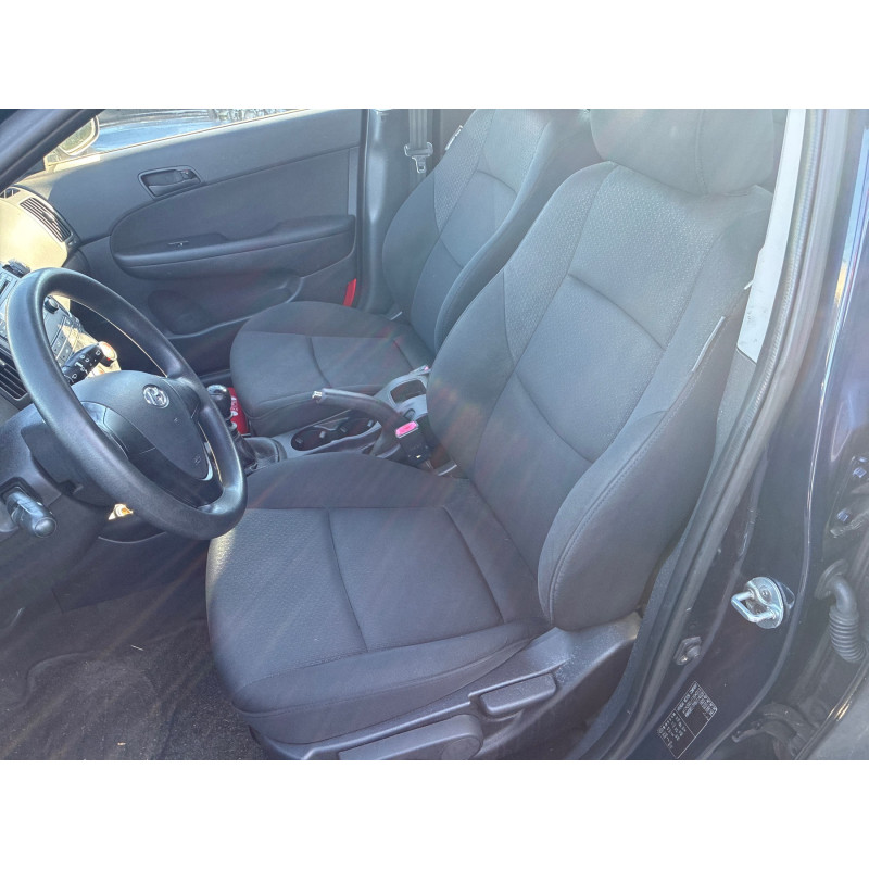 HYUNDAI I 30 1 PHASE 1 1.6 CRDI - 16V TURBO Photo n°11