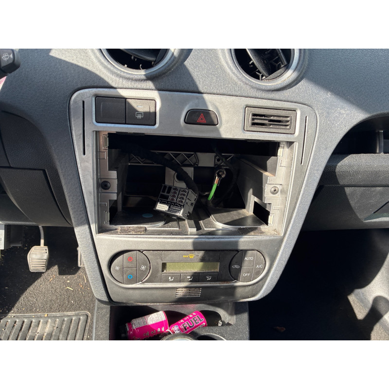 FORD FUSION PHASE 2 1.4 TDCI - 8V TURBO Photo n°10