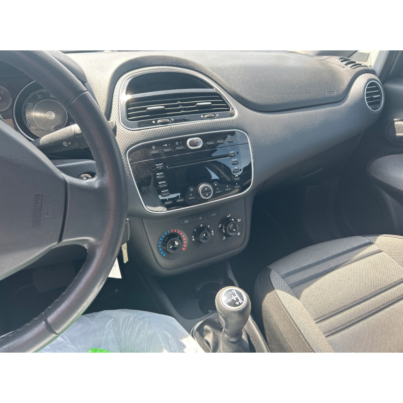 FIAT PUNTO EVO 3 1.3 JTD - 16V TURBO MULTIJET Photo n°10