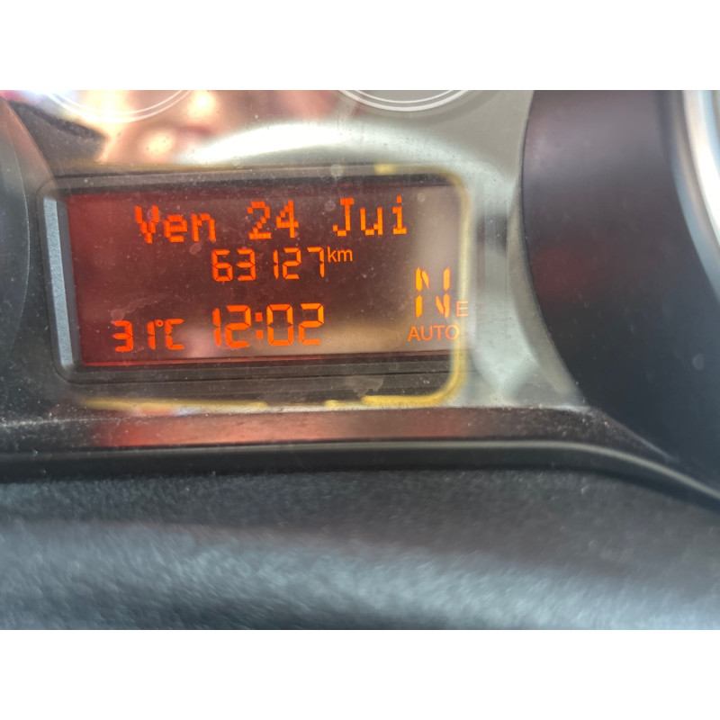 FIAT PUNTO EVO 3 1.3 JTD - 16V TURBO MULTIJET Photo n°11