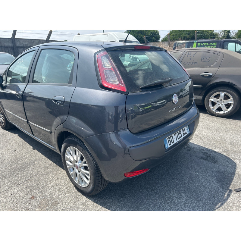 FIAT PUNTO EVO 3 1.3 JTD - 16V TURBO MULTIJET Photo n°13