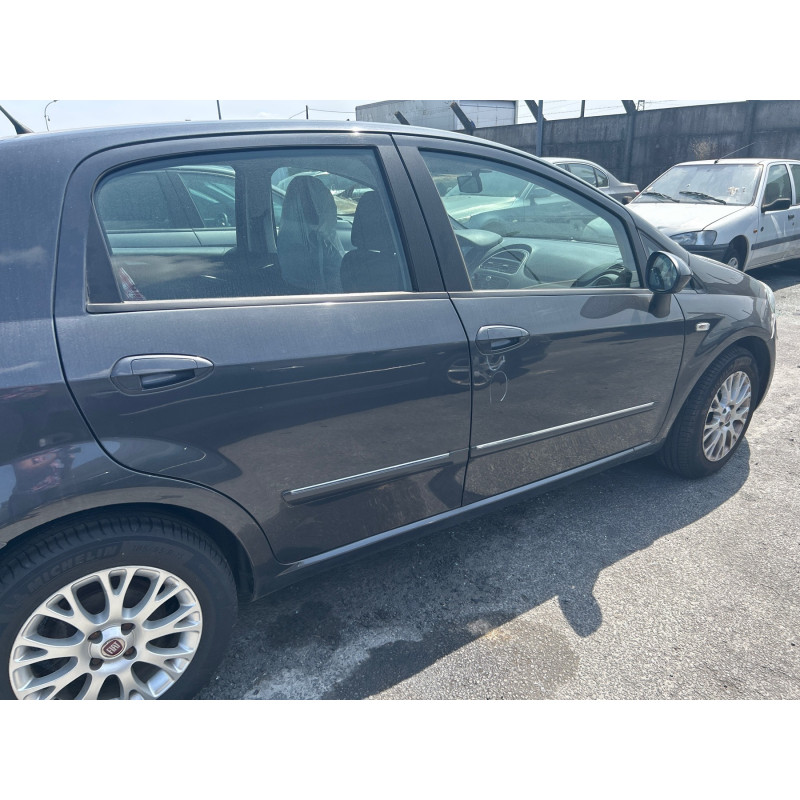 FIAT PUNTO EVO 3 1.3 JTD - 16V TURBO MULTIJET Photo n°15