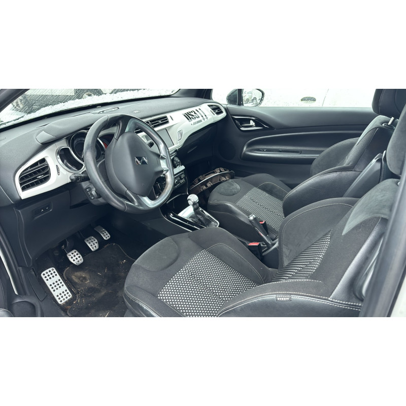 Charniere de capot CITROEN DS3 Photo n°9