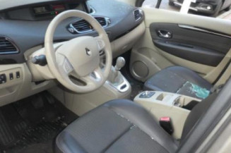 Demarreur RENAULT SCENIC 3