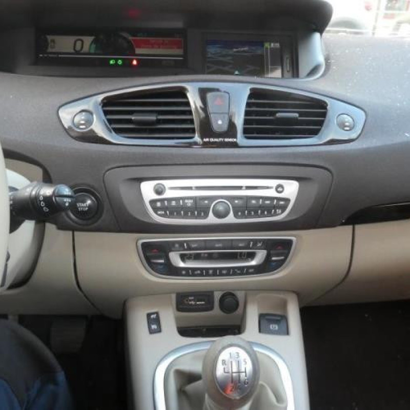 Demarreur RENAULT SCENIC 3 Photo n°9