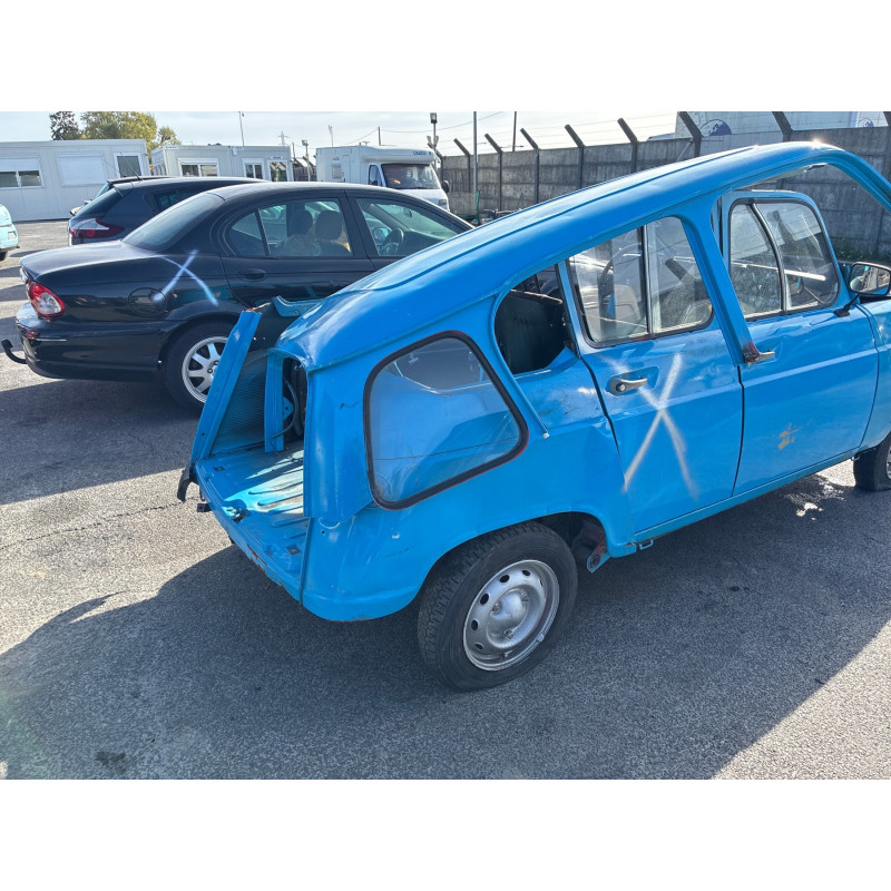 Vitre arriere droit RENAULT R4 Photo n°8