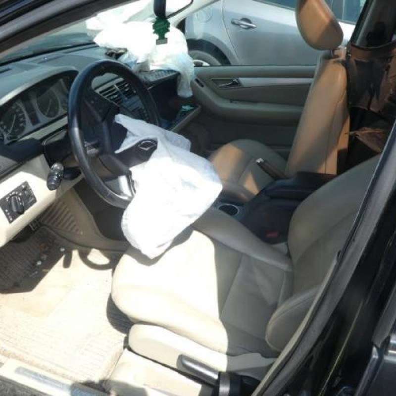 Porte arriere gauche MERCEDES CLASSE B 245 Photo n°9