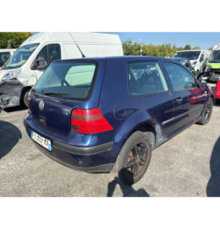 Pretensionneur de ceinture avant gauche VOLKSWAGEN GOLF 4