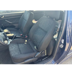 Pretensionneur de ceinture avant gauche VOLKSWAGEN GOLF 4