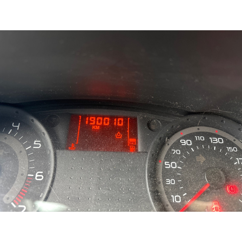 RENAULT CLIO 3 PHASE 1 1.2i - 16V Photo n°2