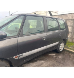 RENAULT ESPACE 3 2.2 TD - 12V TURBO