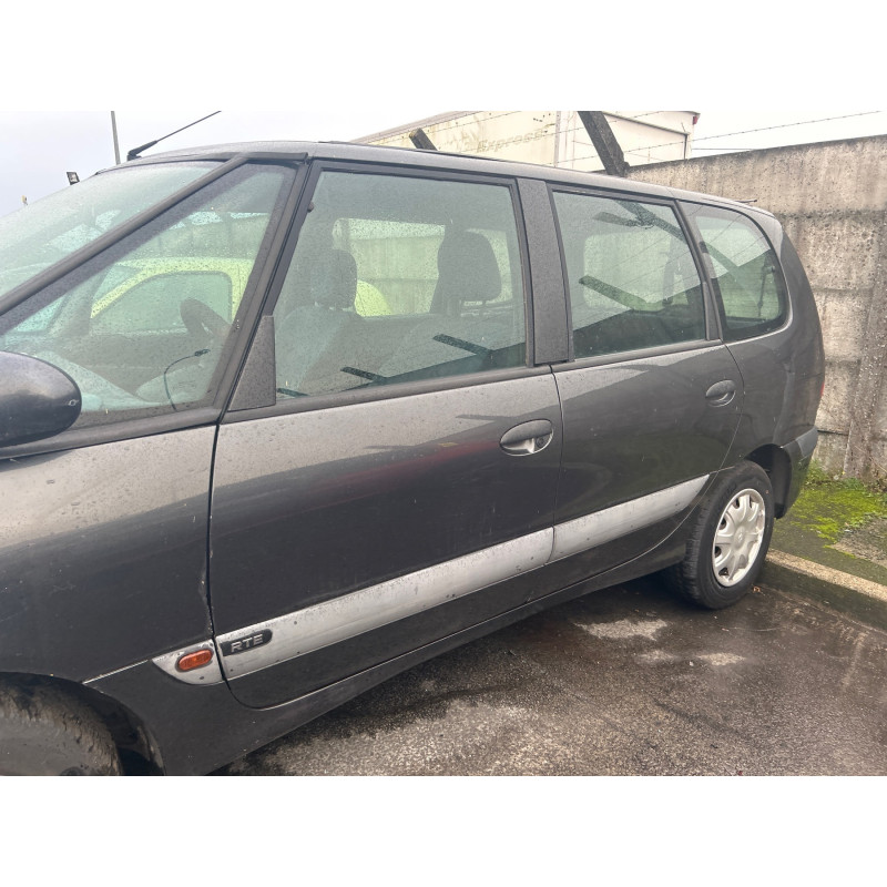 RENAULT ESPACE 3 2.2 TD - 12V TURBO Photo n°5