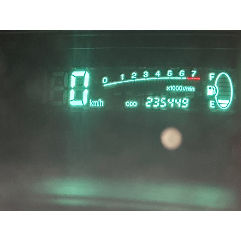 TOYOTA YARIS 1 PHASE 1 1.0i - 16V Photo n°6