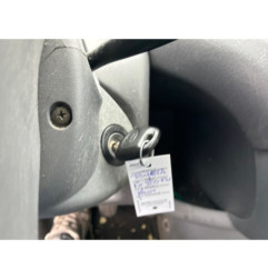 TOYOTA YARIS 1 PHASE 1 1.0i - 16V
