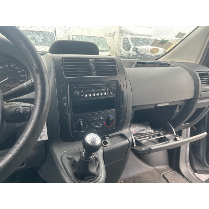 PEUGEOT EXPERT 2 2.0 HDI - 16V TURBO Photo n°17