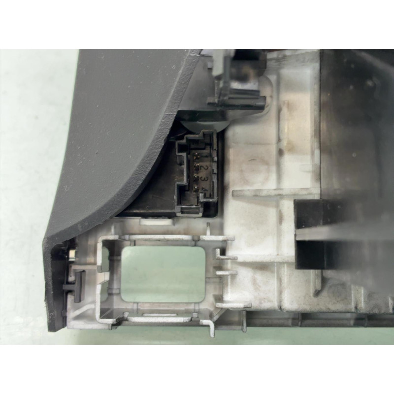 Ecran GPS PEUGEOT PARTNER 3 Photo n°4