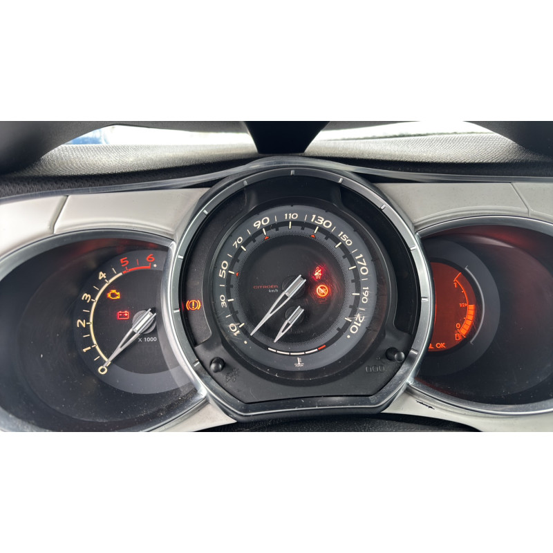 Ecran GPS CITROEN DS3 Photo n°14