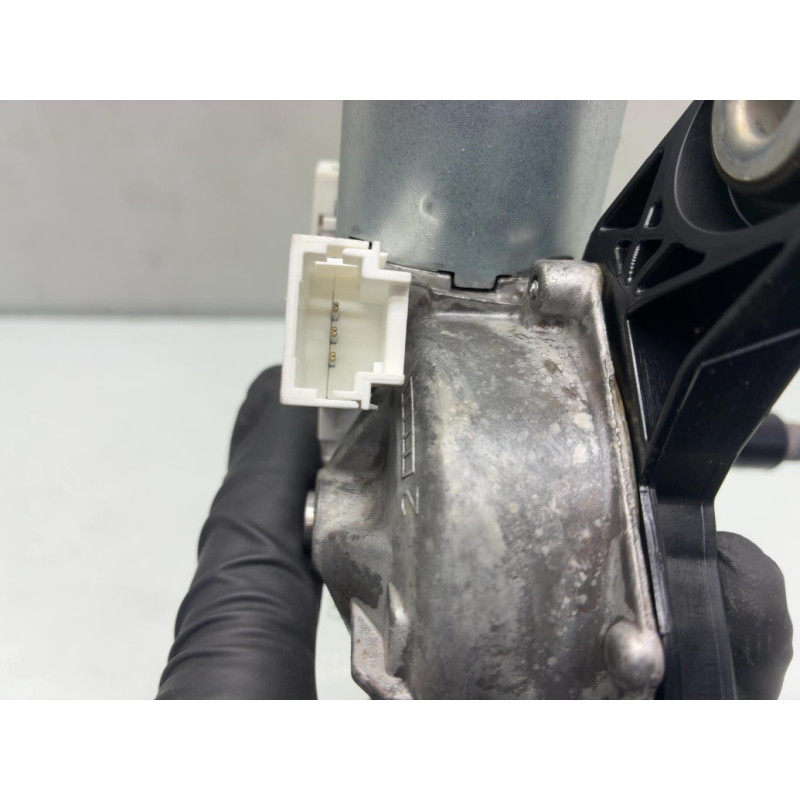 mot. essuie glace arrière droit RENAULT TRAFIC 3 COURT Photo n°5