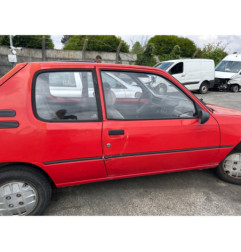 Pivot de moyeu avant gauche PEUGEOT 205
