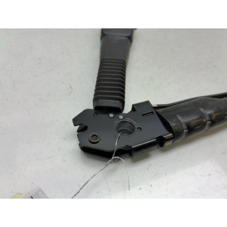 Pretensionneur de ceinture avant gauche BMW SERIE 1 E87