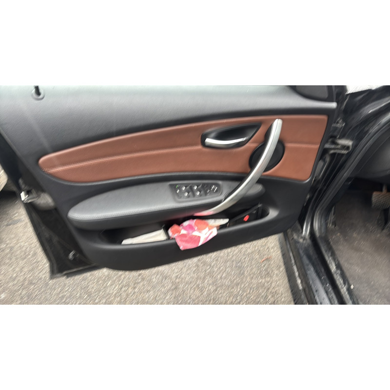 Pretensionneur de ceinture avant gauche BMW SERIE 1 E87 Photo n°16