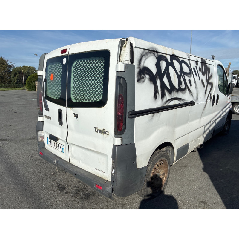 Vitre avant gauche RENAULT TRAFIC 2 Photo n°5