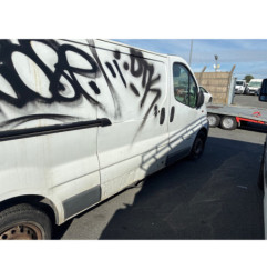 Vitre avant gauche RENAULT TRAFIC 2