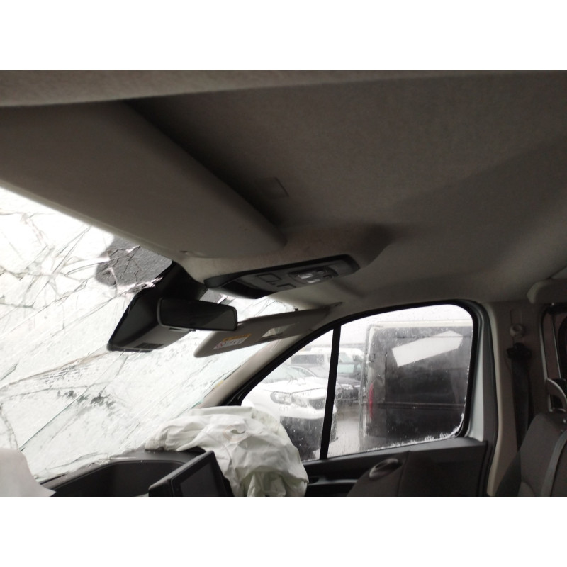 Volant RENAULT TRAFIC 3 COURT Photo n°17