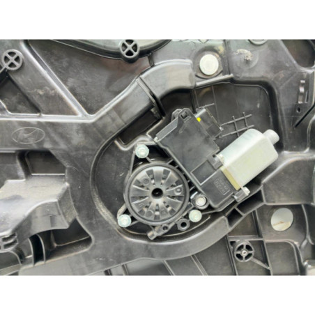 Leve vitre electrique avant gauche HYUNDAI I 40