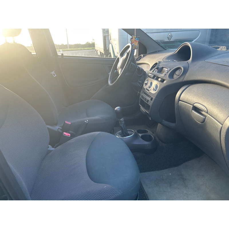 TOYOTA YARIS 1 PHASE 2 1.4 D4D - 8V TURBO Photo n°13